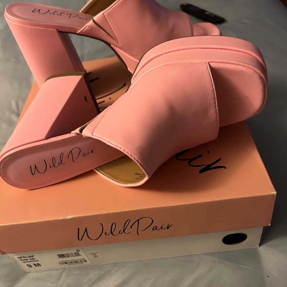 Shoes